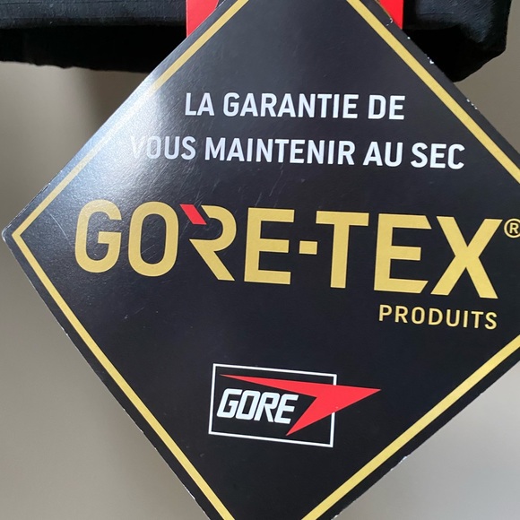 Supreme The North Face Expedition Jacket (FW18) - Picture 6 of 13